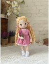 Muñeca amigurumi de ganchillo