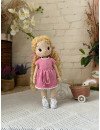 Muñeca amigurumi de ganchillo