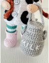 CROCHET MILKY DOLL , Handgemachte Puppe mit roten Haaren, Amigurumi Puppe, Häkelpuppe mit Kuhkleidung und Milchflasche