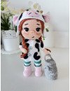 CROCHET MILKY DOLL , Handgemachte Puppe mit roten Haaren, Amigurumi Puppe, Häkelpuppe mit Kuhkleidung und Milchflasche