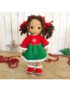 Muñeca de ganchillo con vestido de Navidad