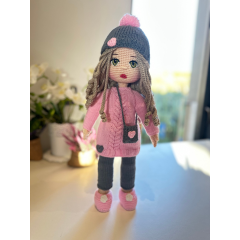 Muñeca personalizada de ganchillo