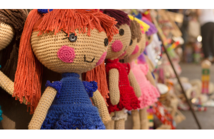 How to Create Beautiful Hair for Your Crochet Doll: Tips, Techniques, and Hairstyles